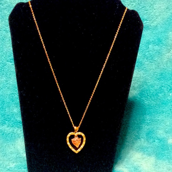 AVON Double Heart Necklace - Picture 1 of 8